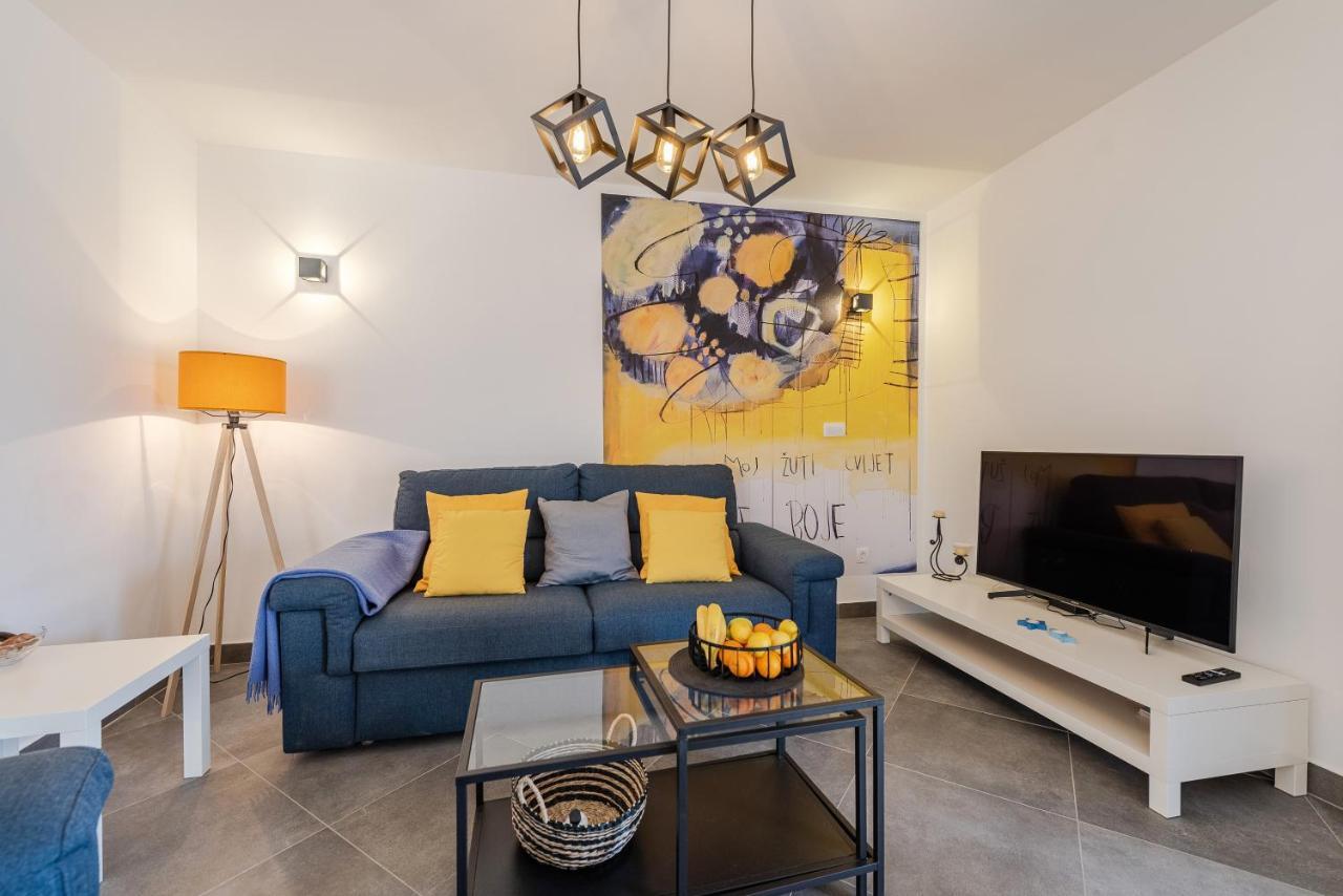 Villa Charm Tkon Ngoại thất bức ảnh